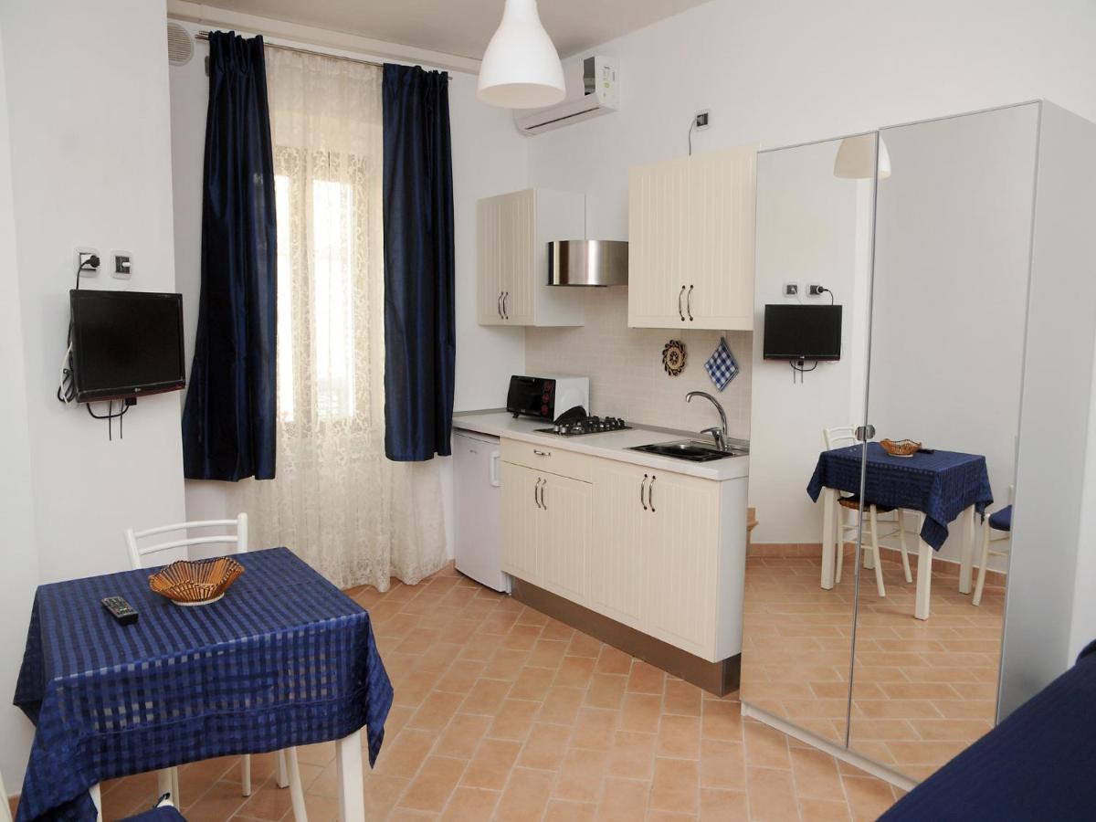 Guest House Dimora Fiorita - Housity