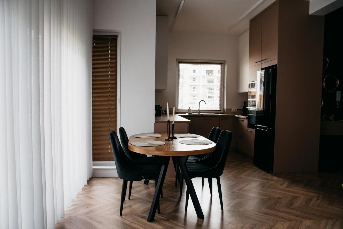 Lake&Forest Apartments - Housity