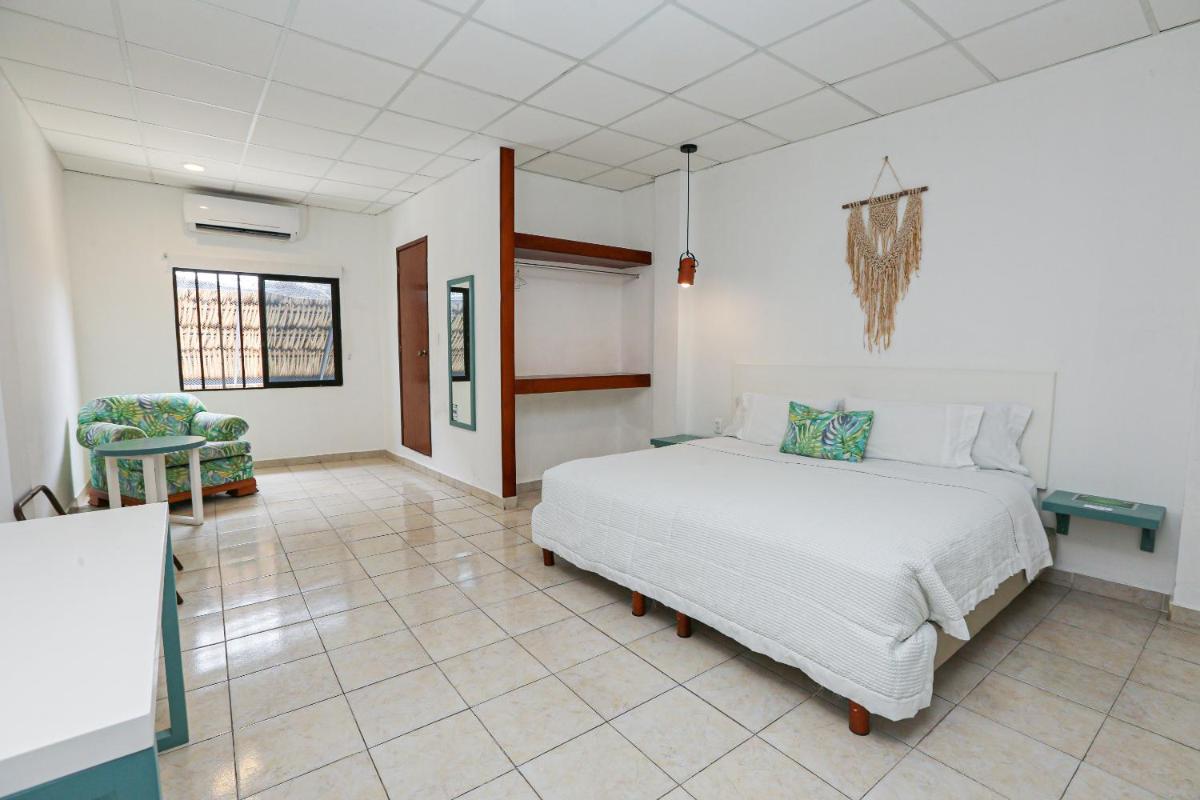 Hotel & Suites Arges - Centro Chetumal - Housity