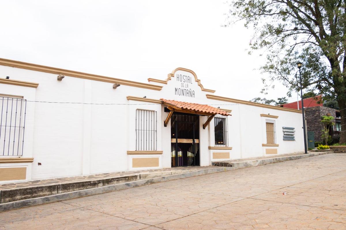 Hostal de la Montaña - Housity