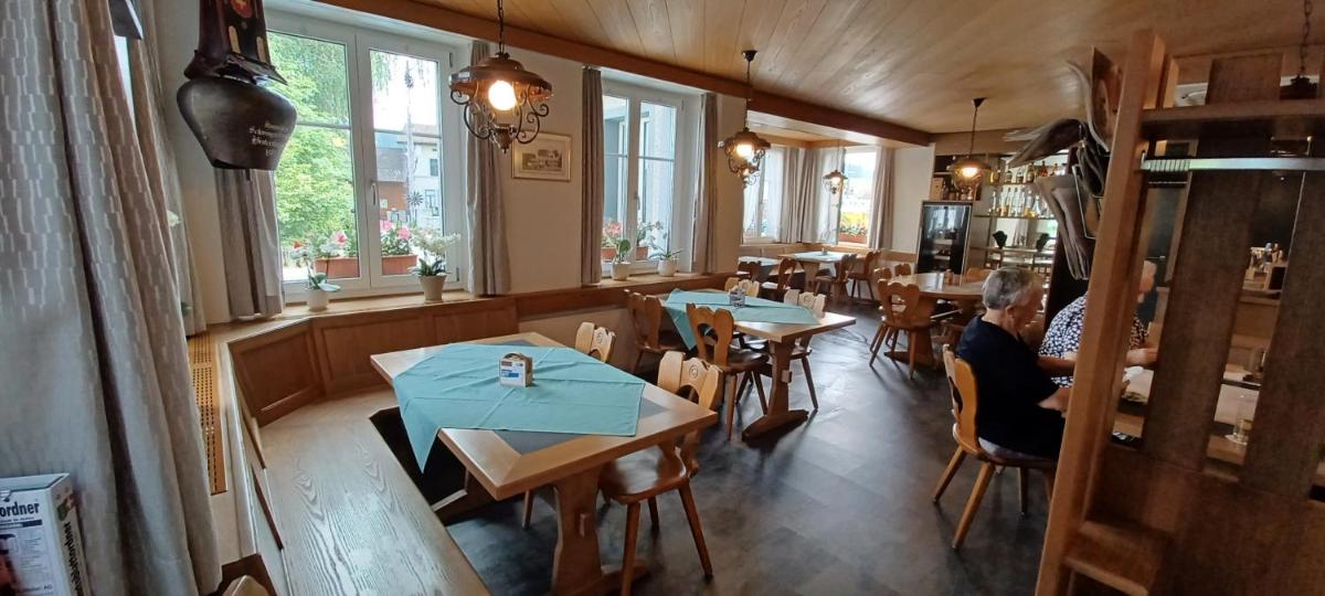Hotel / Restaurant Post - Housity