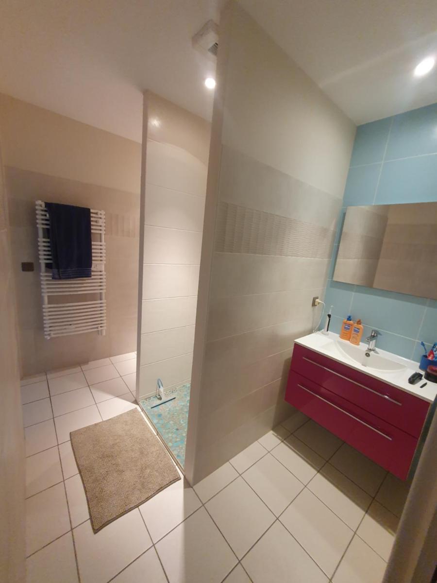 Chambre d'hôtes dans Maison Familiale - Housity