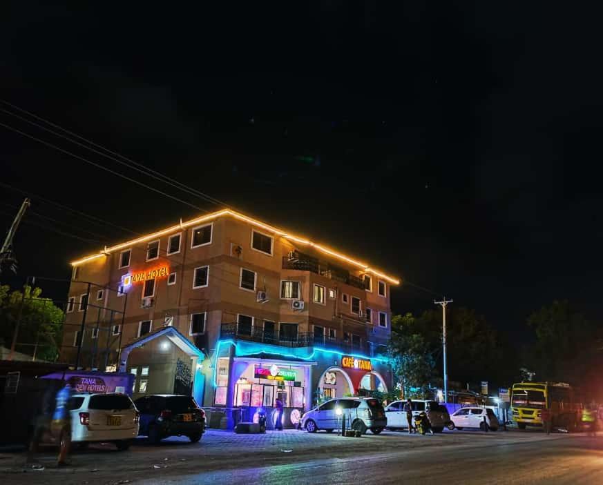 Suitetrails - Tana Garden Hotel