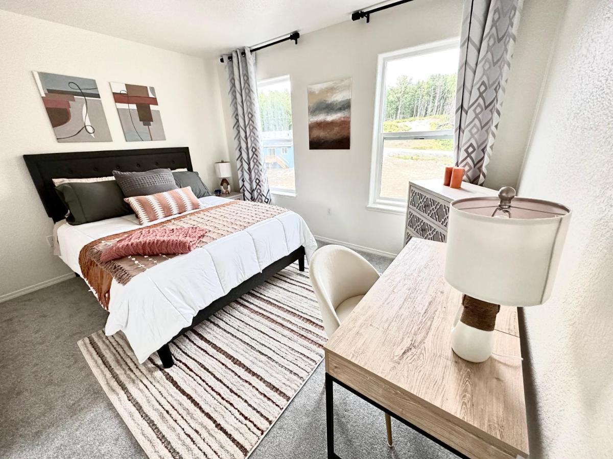 Beautiful and Comfy Palmer Gem Near Hatcher Pass - Housity