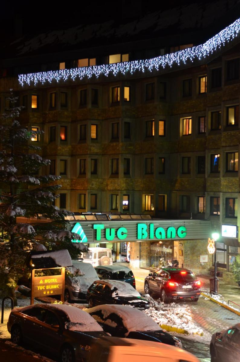Edificio en el que se encuentra el hotel