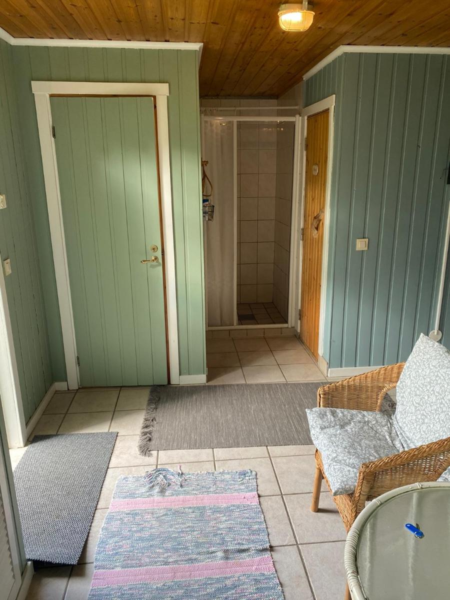 Gäststuga i Löfsäng Hajstorp - Housity