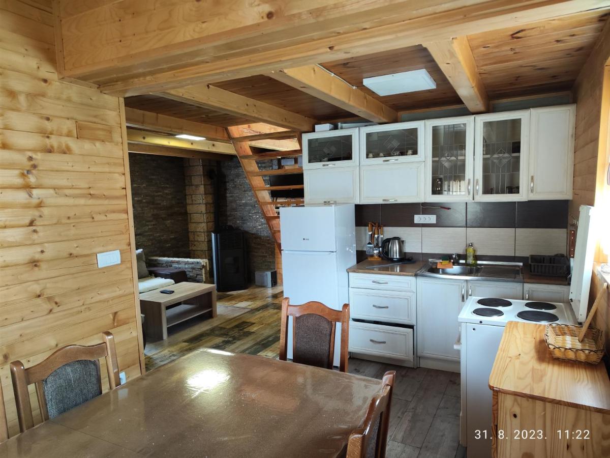 Vila Carobna suma Tara - Housity