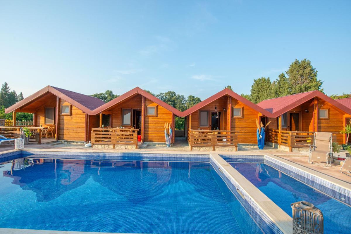 Apartments and bungalow Casa Palma - Housity