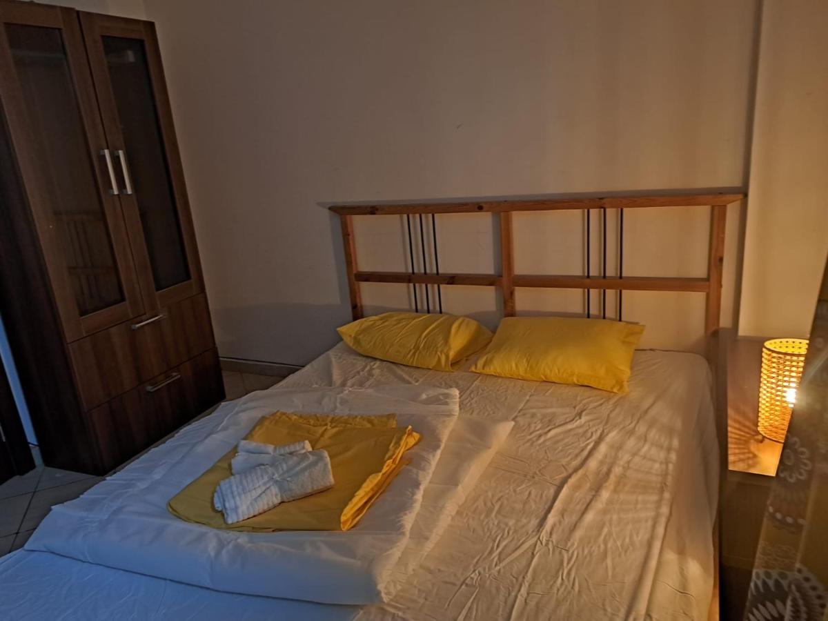 Magic Garden - Pool, Events, Free Parking - Housity