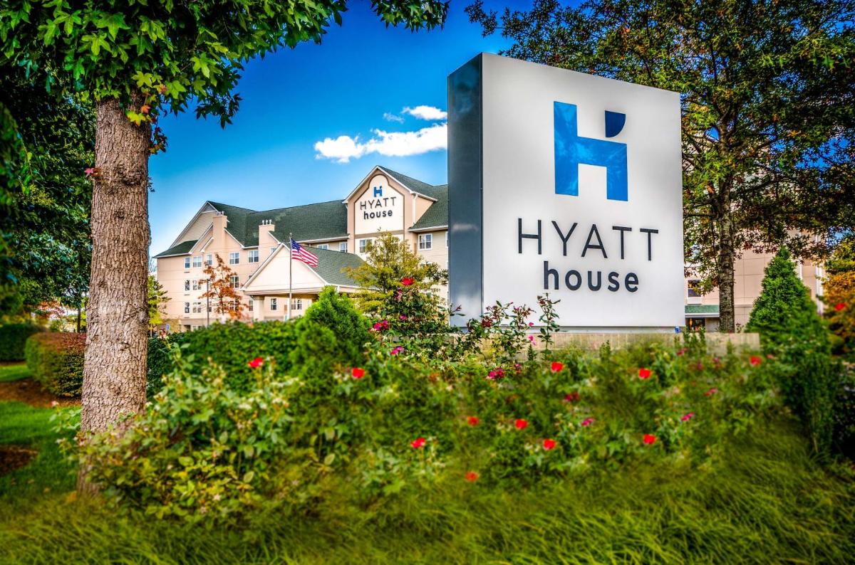 Hyatt House Herndon/Reston - Housity