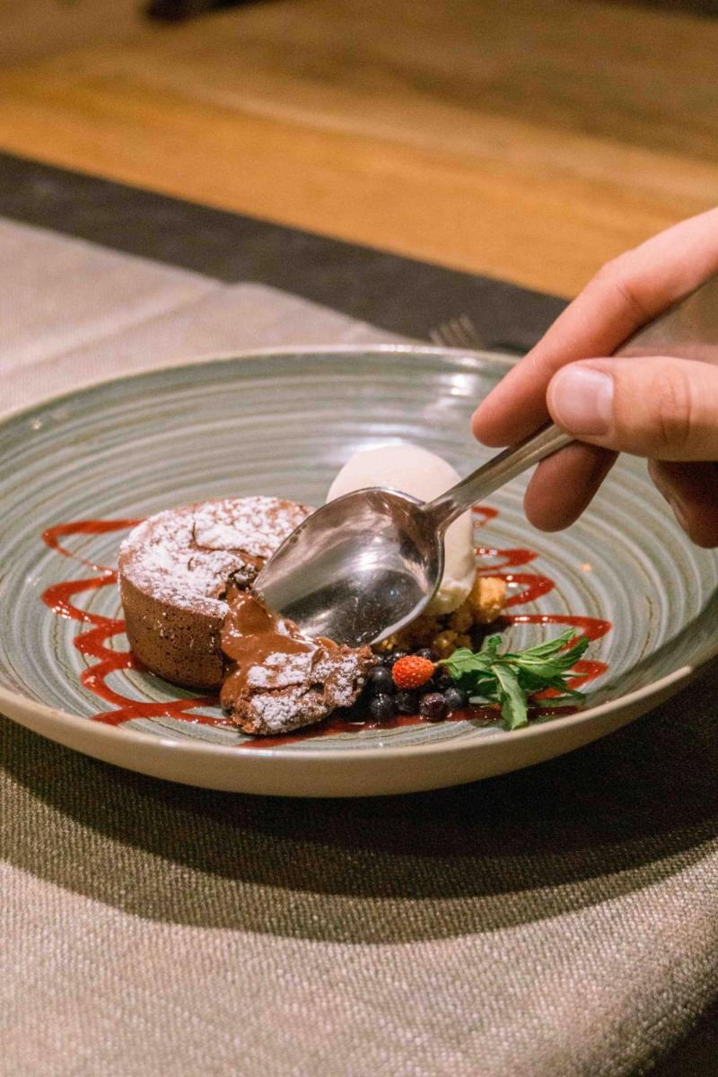 Nourriture dans l'hôtel ou à proximité