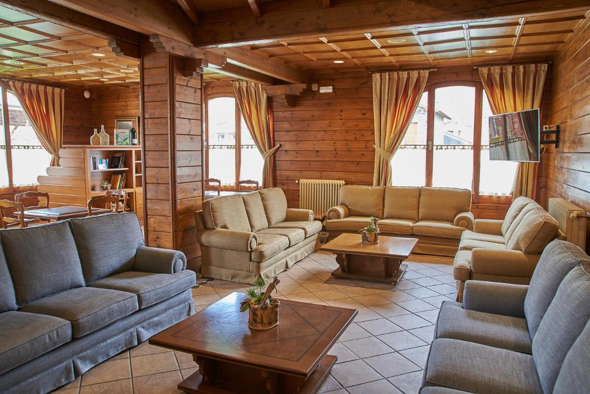 Zona de estar de Hotel Grèvol Spa