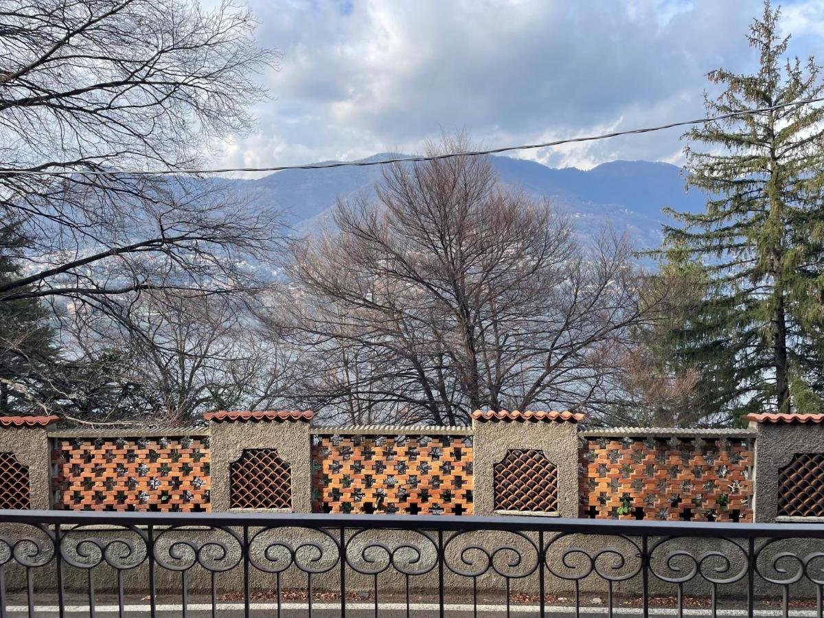 L Como Lake - Housity