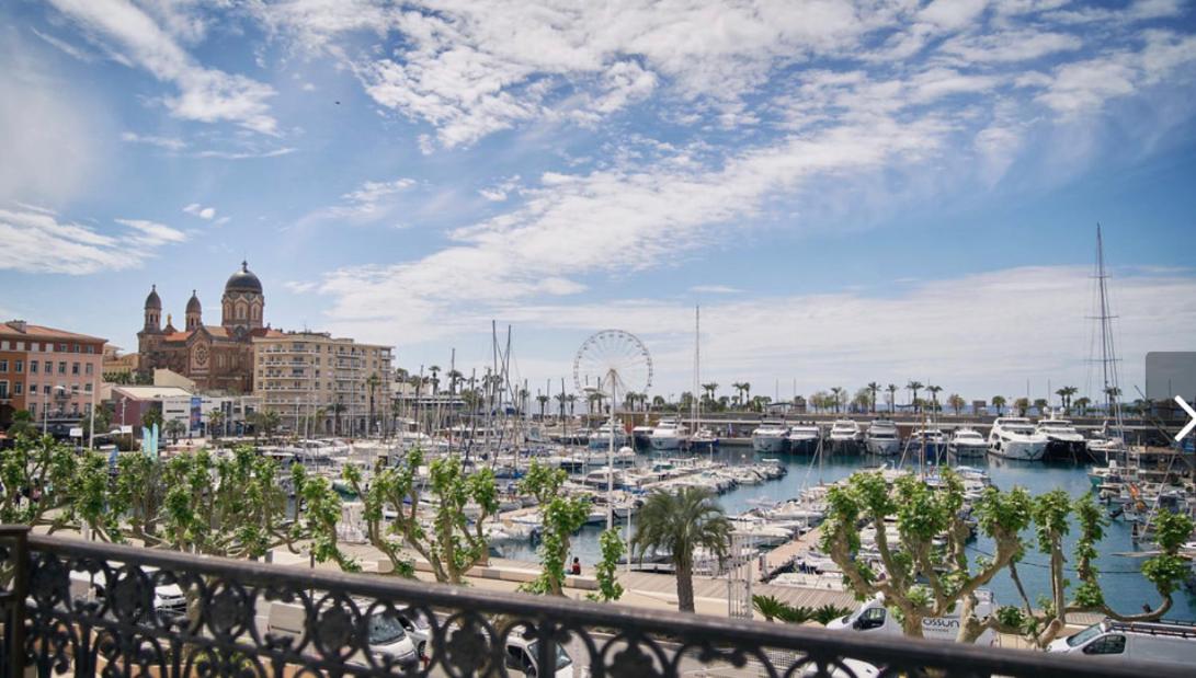Hotel du Vieux Port - Housity