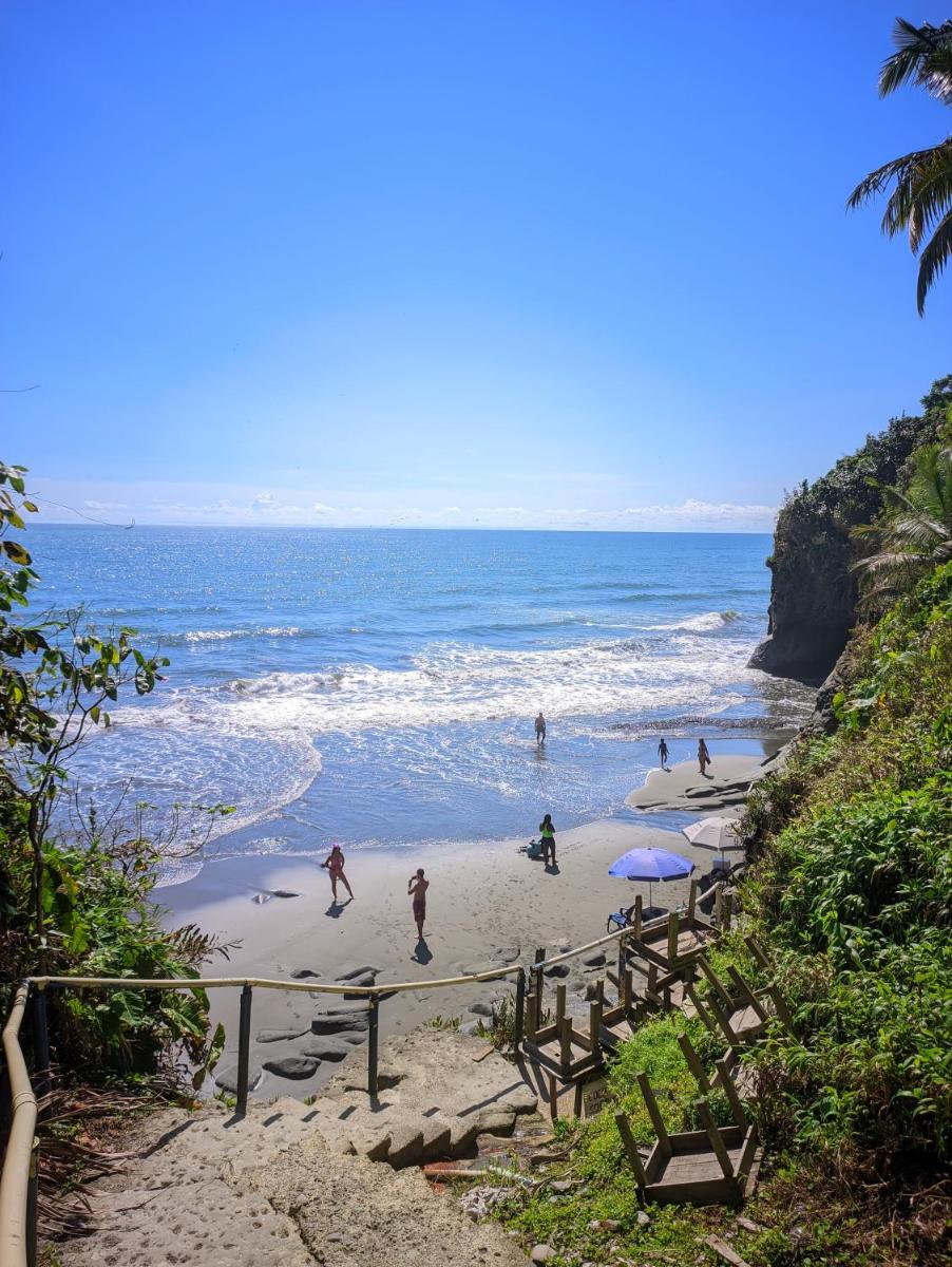 Cabaña Playa Ladrilleros - Housity