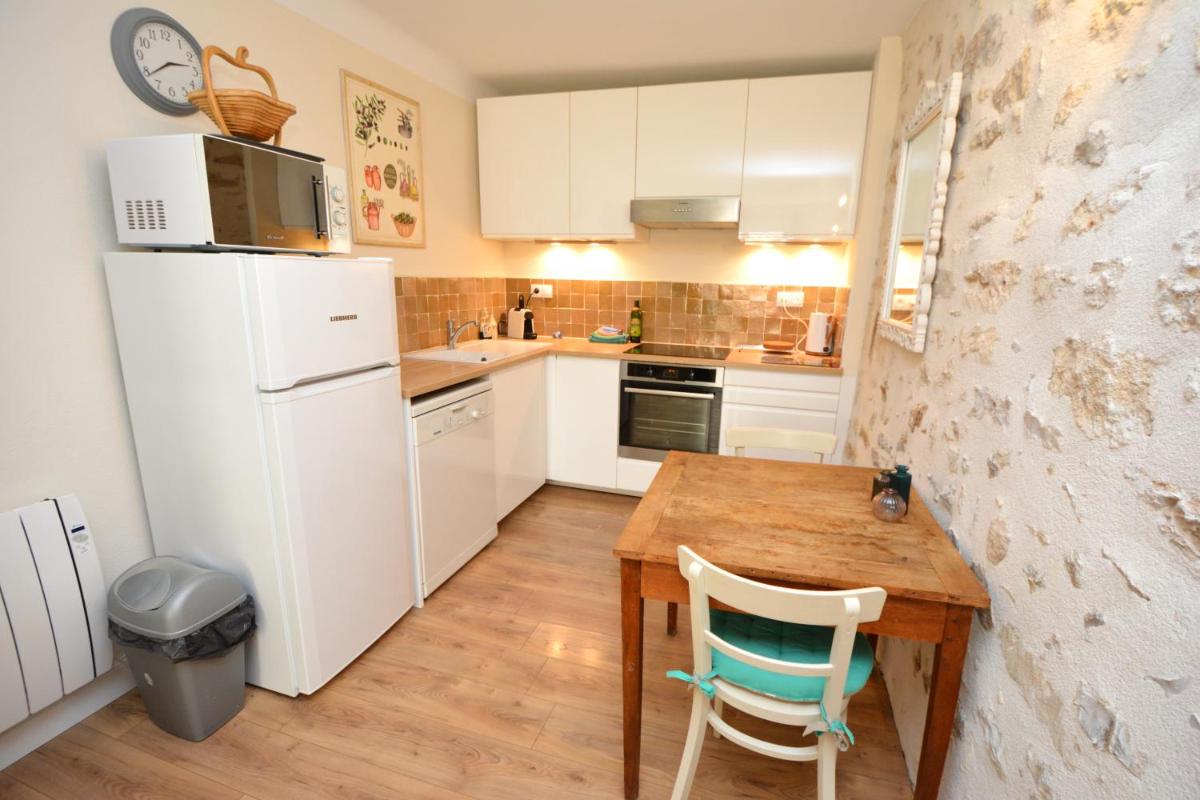 Suitetrails - Maison Le Petit Balcon Beaucaire