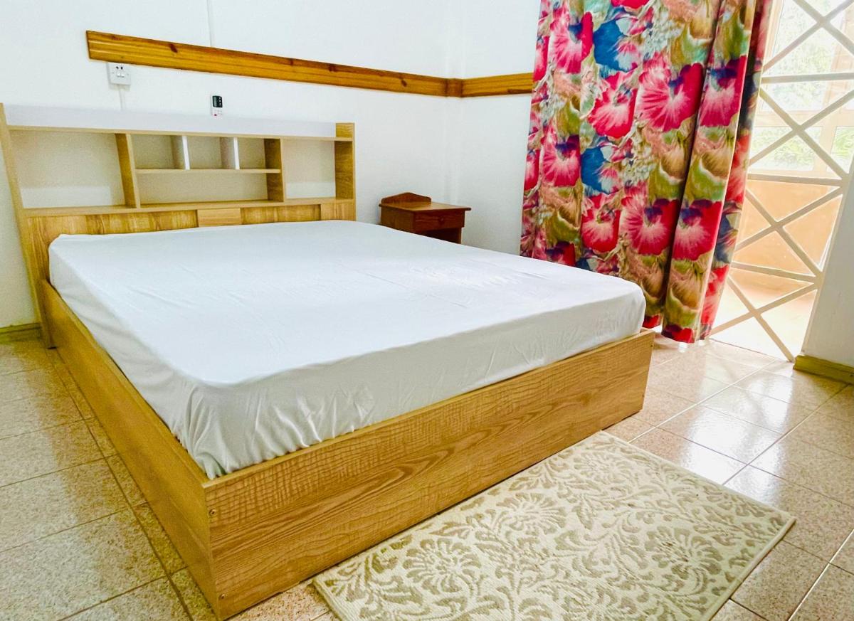 Lovely 2-bedroom condo close to the beach… - Hizvo