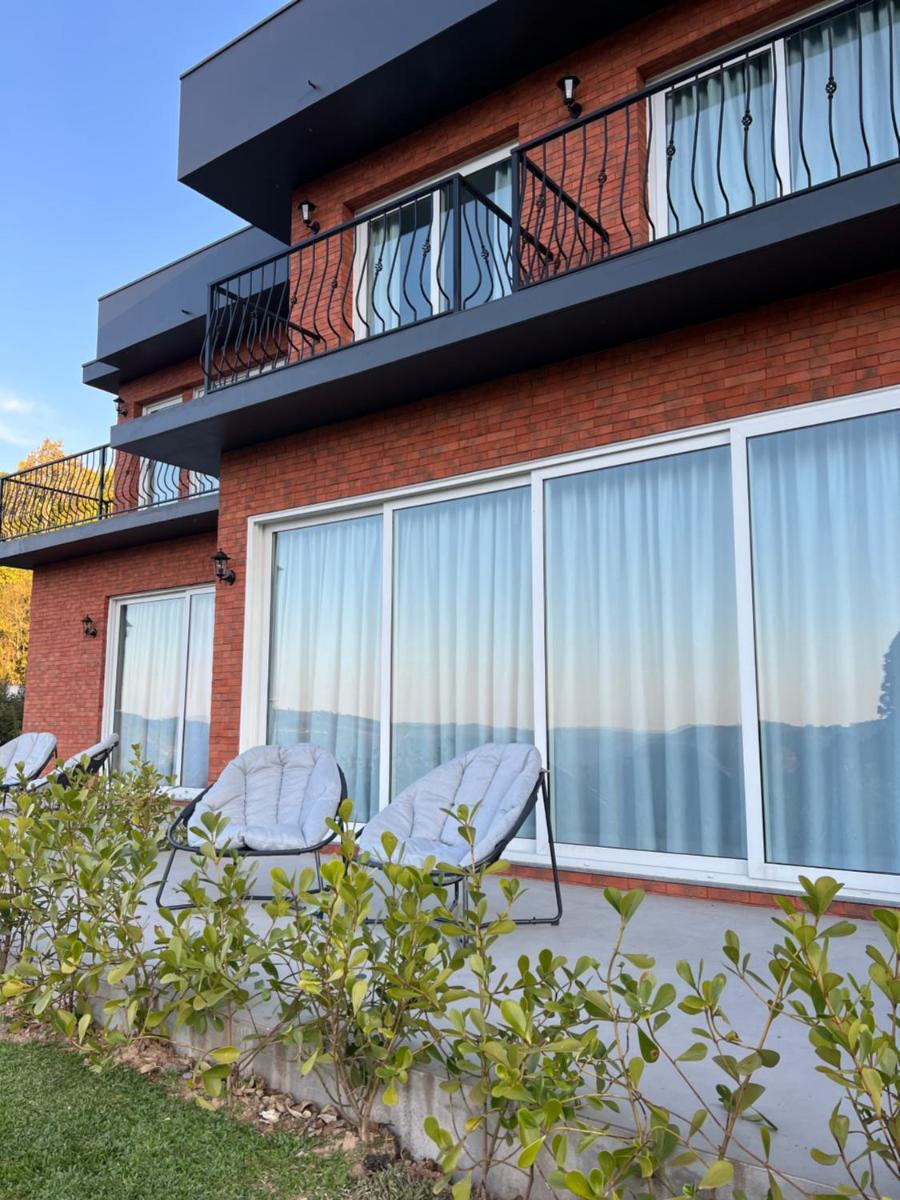Villa Toscana - Vale dos Vinhedos - Housity