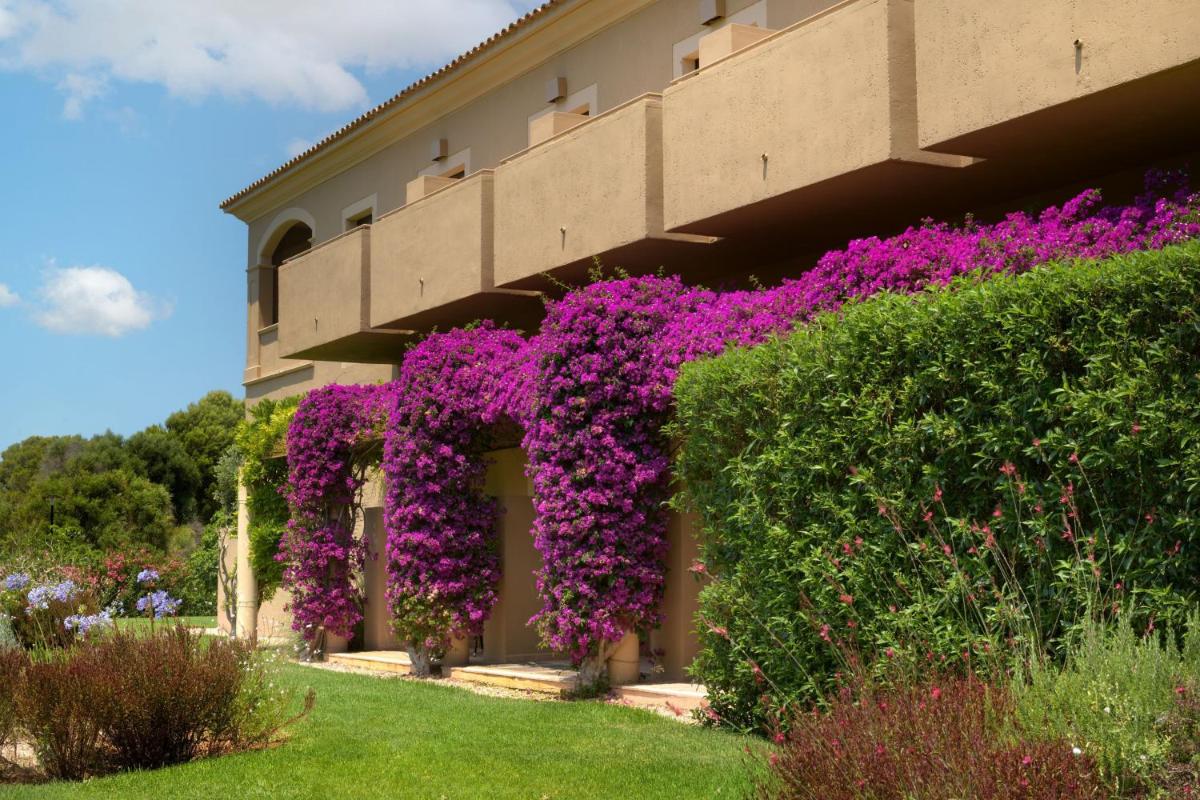 Jardín al aire libre en Hacienda Son Antem Golf Resort, Autograph Collection