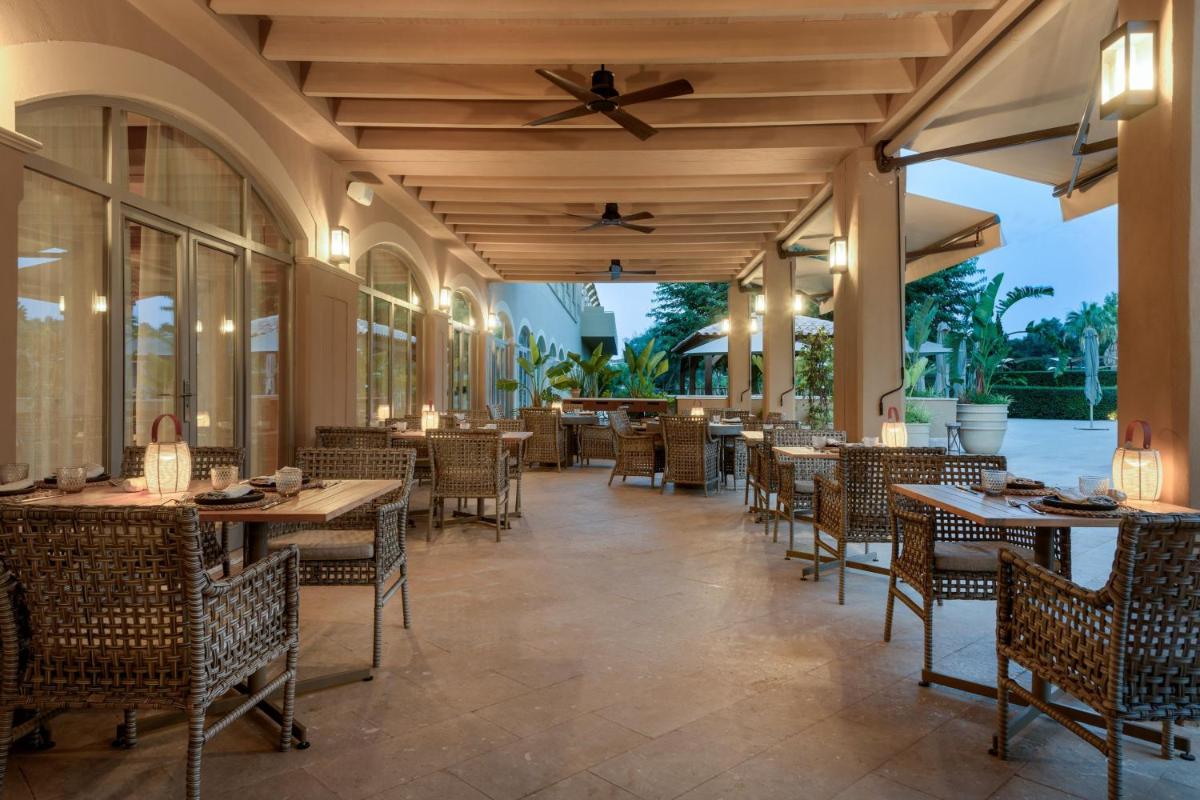 Un restaurante o sitio para comer en Hacienda Son Antem Golf Resort, Autograph Collection