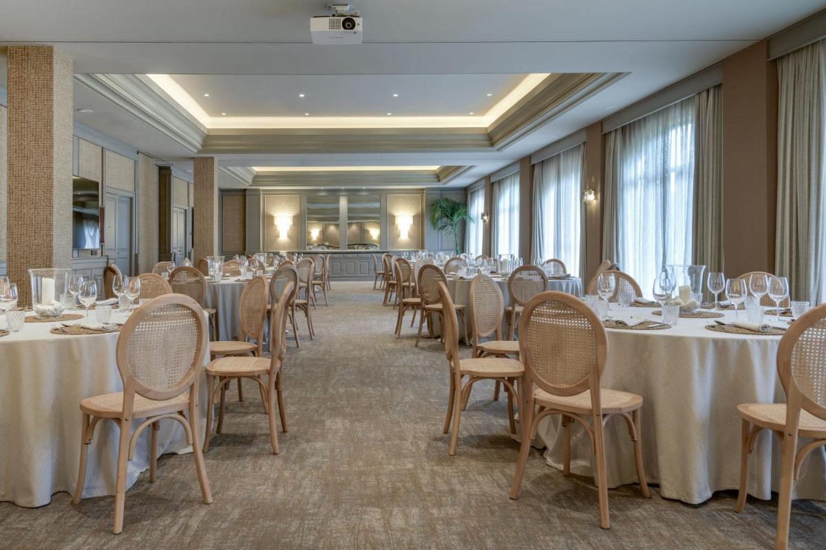 Un restaurante o sitio para comer en Hacienda Son Antem Golf Resort, Autograph Collection