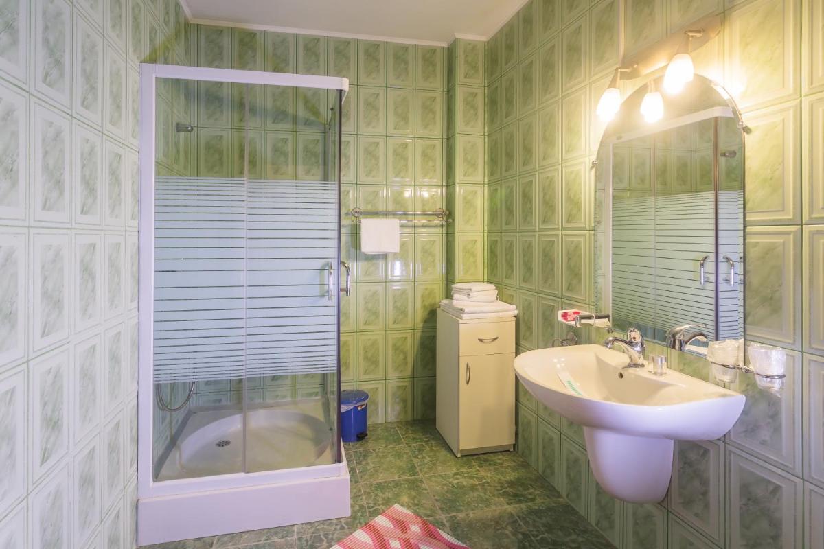 Hotel Amphitryon - Housity