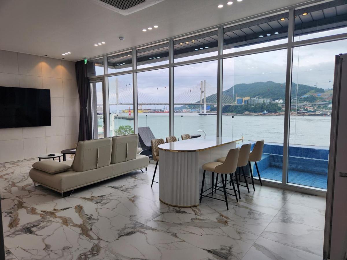 Suite Stay Yeosu - Housity