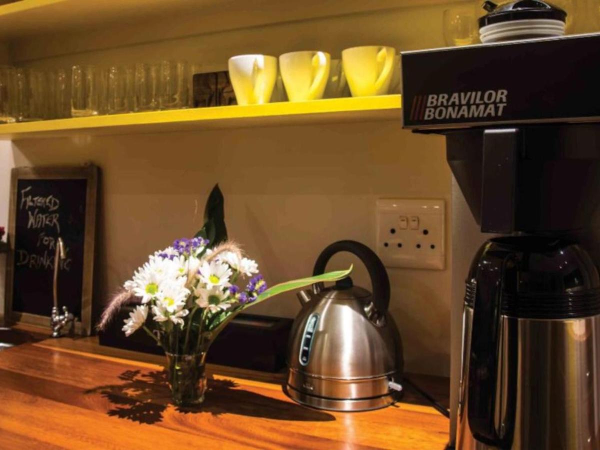 Ocean Gaze Bed and Breakfast - Housity