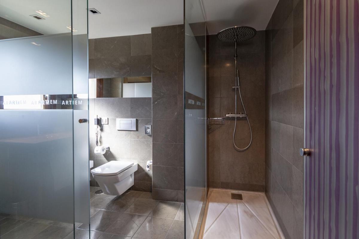 Un baño de ARTIEM Asturias