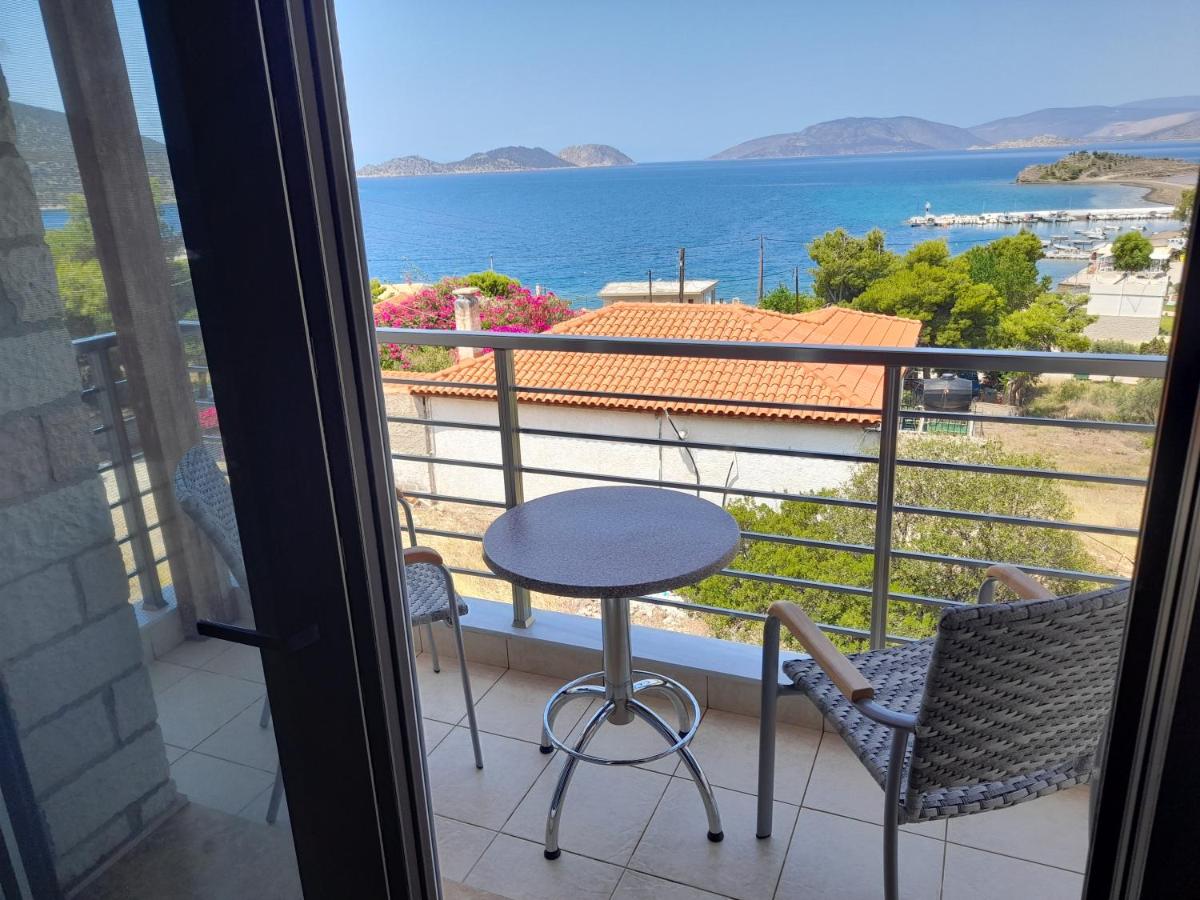 Stone Villa at Alyki Beach - Housity