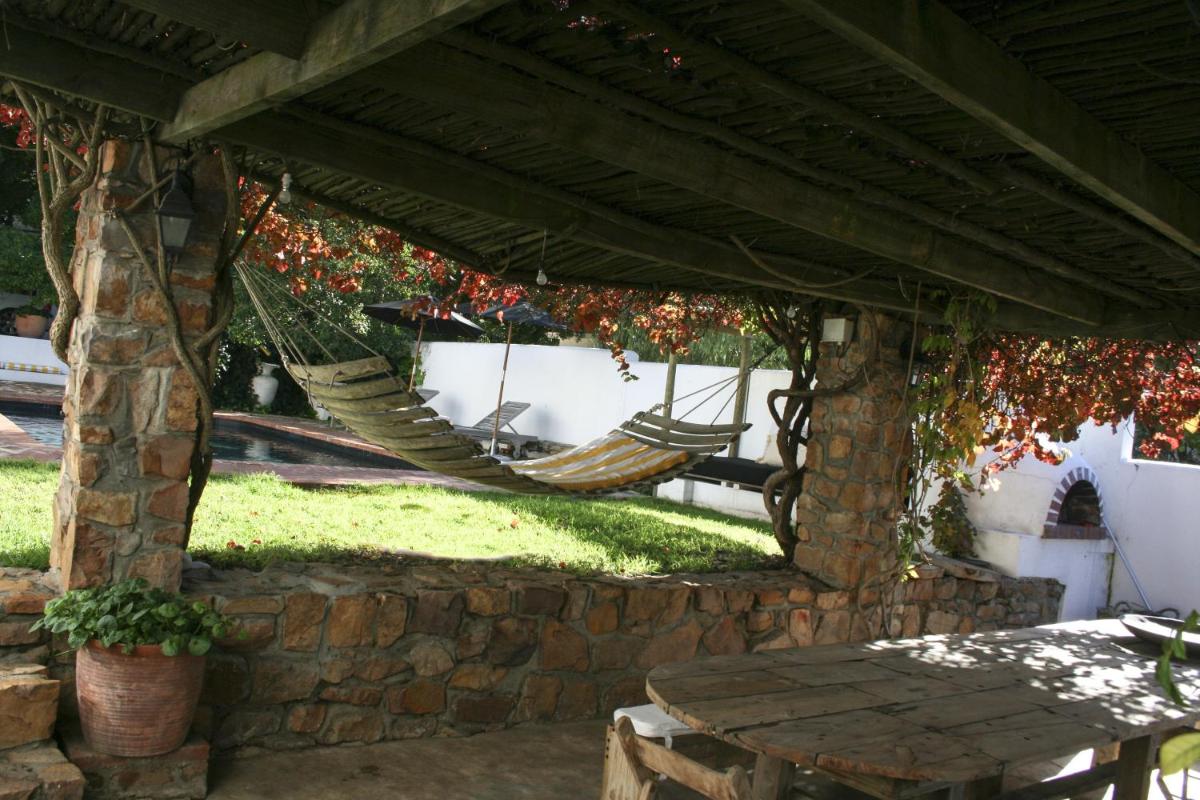 InAweStays Holiday Homes - Housity