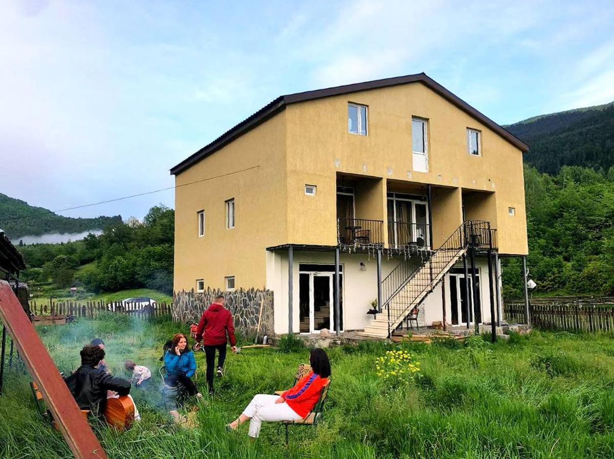 STOP HOUSE Mestia - Housity