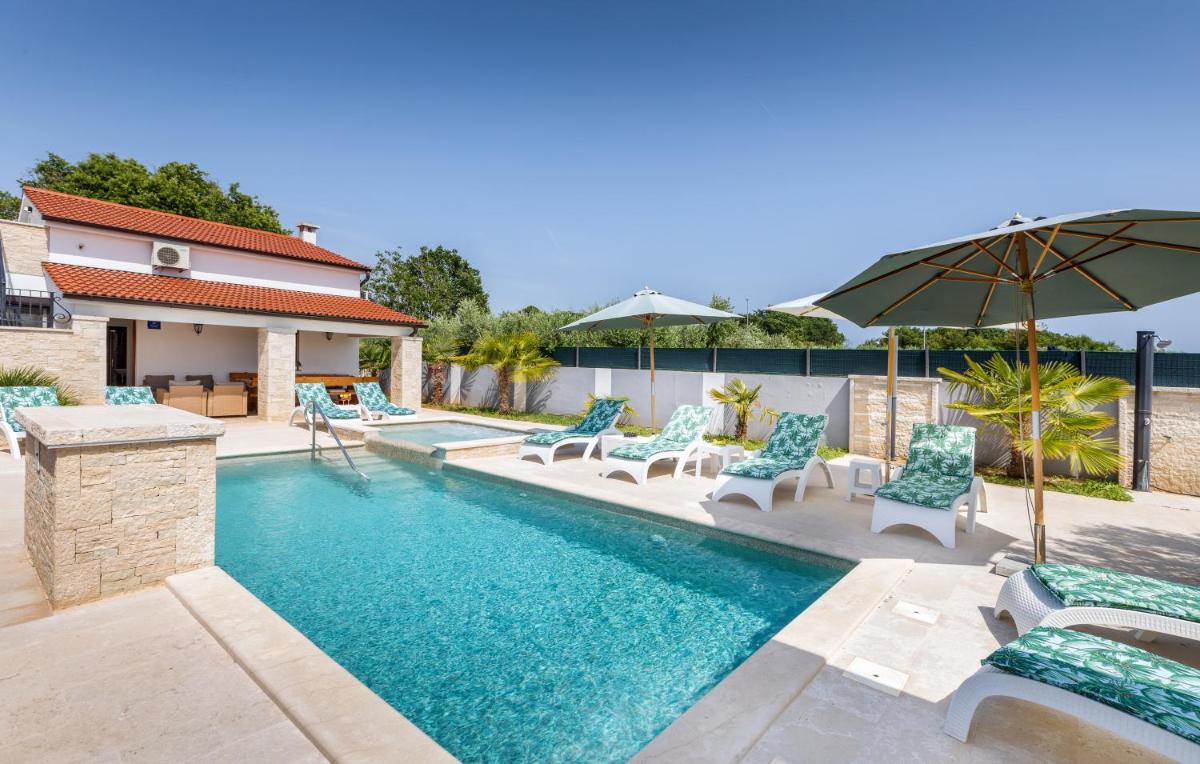 Villa Pomer - Housity