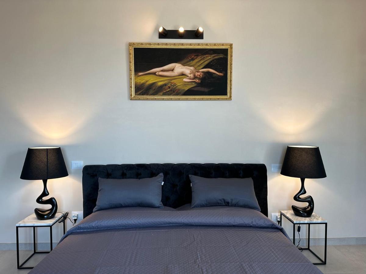 Casa Colonna - Suite della Torre - Housity