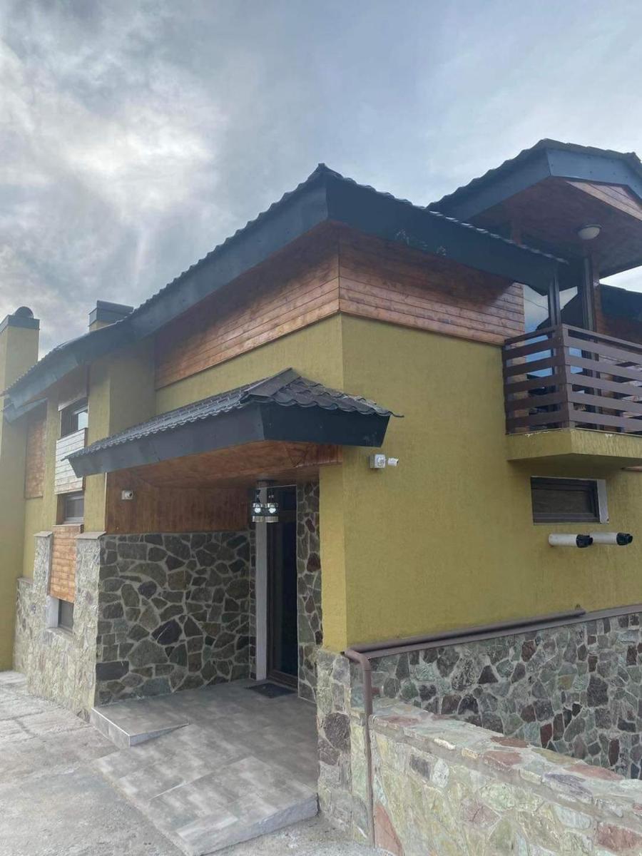 bismillah hotel and restaurent - Housity
