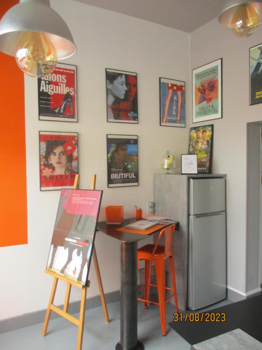 STUDIO ORANGE CINEMATIC 59 - Housity