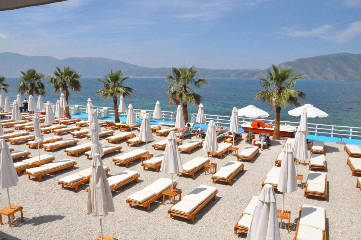 Coral Hotel & Resort - Housity