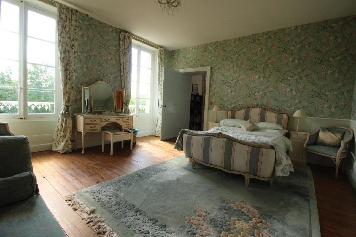Manoir Angle - Housity