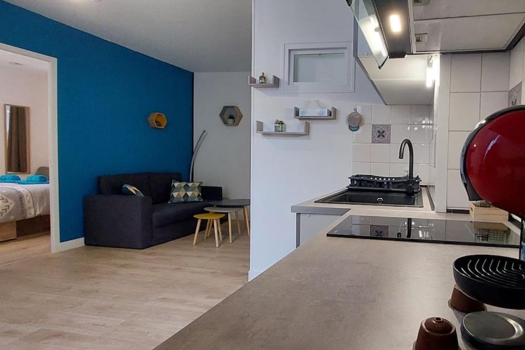 L'escapade 2* : T2 Hyper Centre 40 m de la place Colbert - Housity