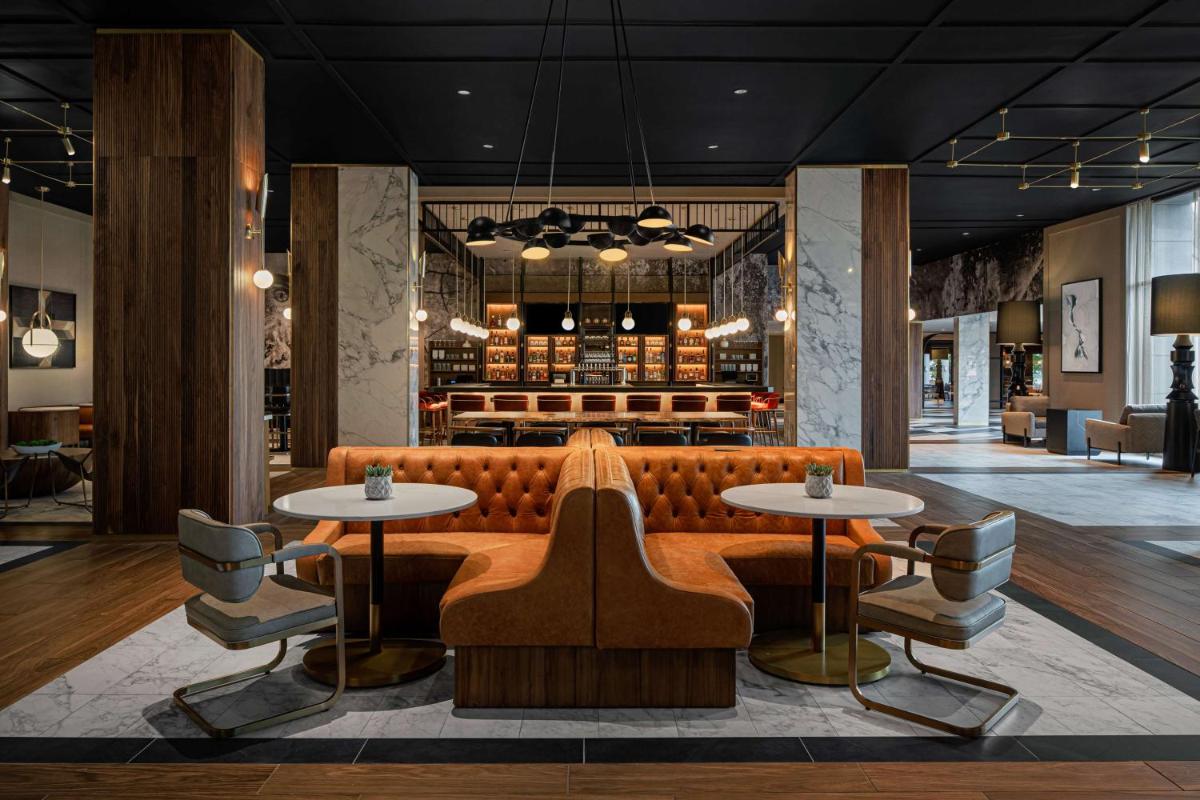 The Alloy, a DoubleTree by Hilton - Valley Forge - Housity