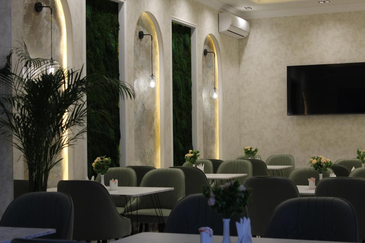 Suitetrails - Hotel Shosh Modern