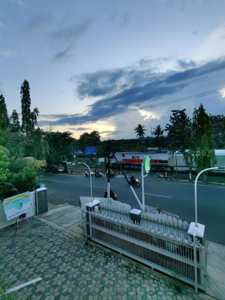 Siti Hotel & Homestay - Housity