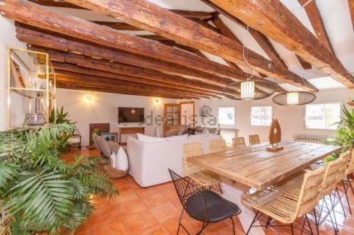 ARENAL GUEST HOUSe - Housity