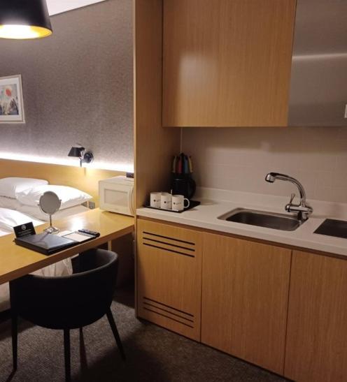 Arirang Hill Hotel Dongdaemun - Housity