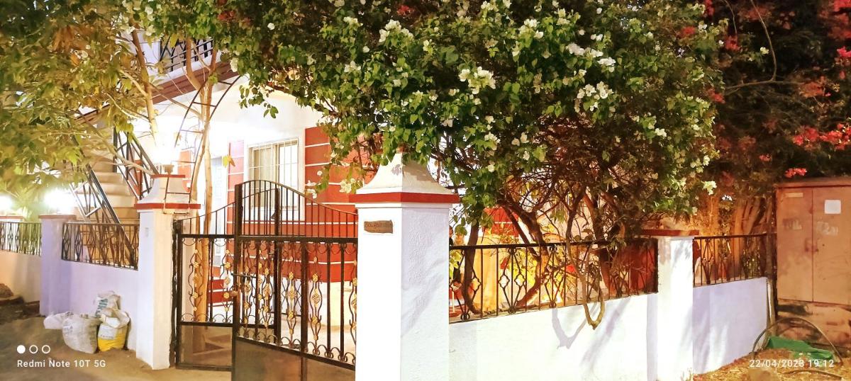 Bougainvilla Home-Behind Pune Airport - Housity