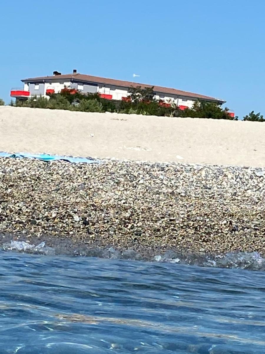 CASA VACANZA BORGOROSSO A 70mt DAL MARE - Housity
