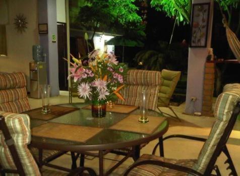 Hotel Antioquia Plaza - Housity