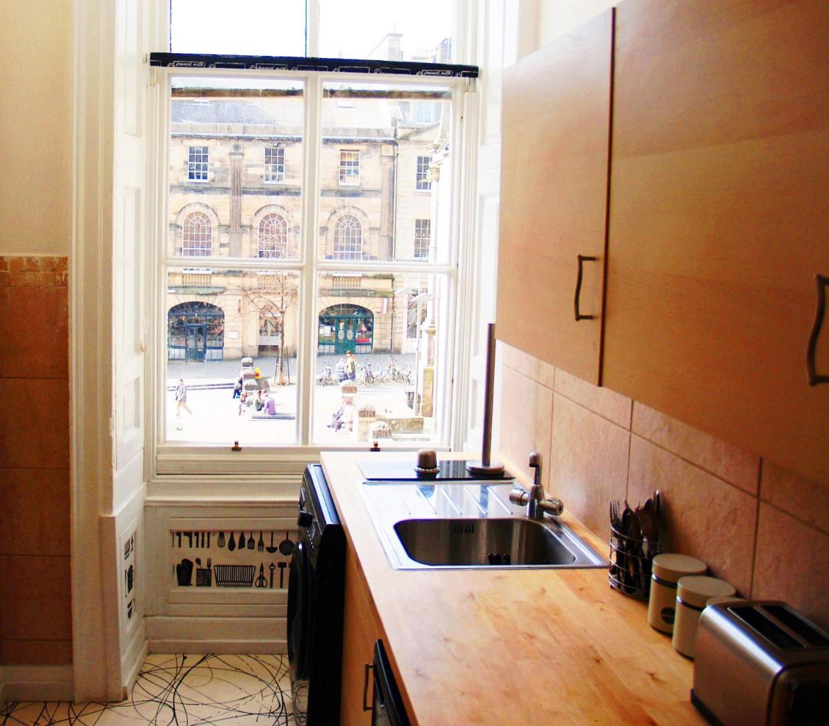 Niddry Street Apartments Edinburgh - Housity