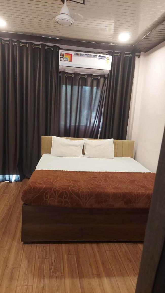 Hotel khatu shyam palace - Housity