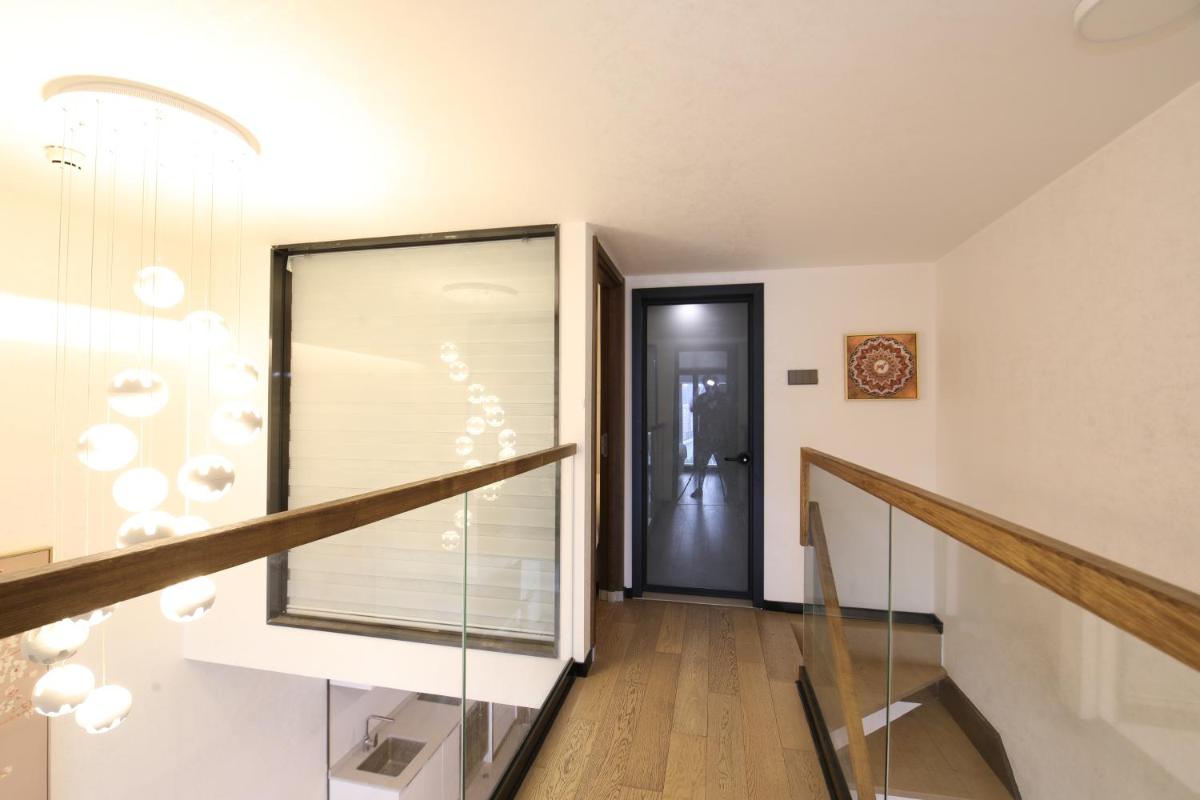 Xinghe Times Apartment - Shenzhen North Railway Station - Housity